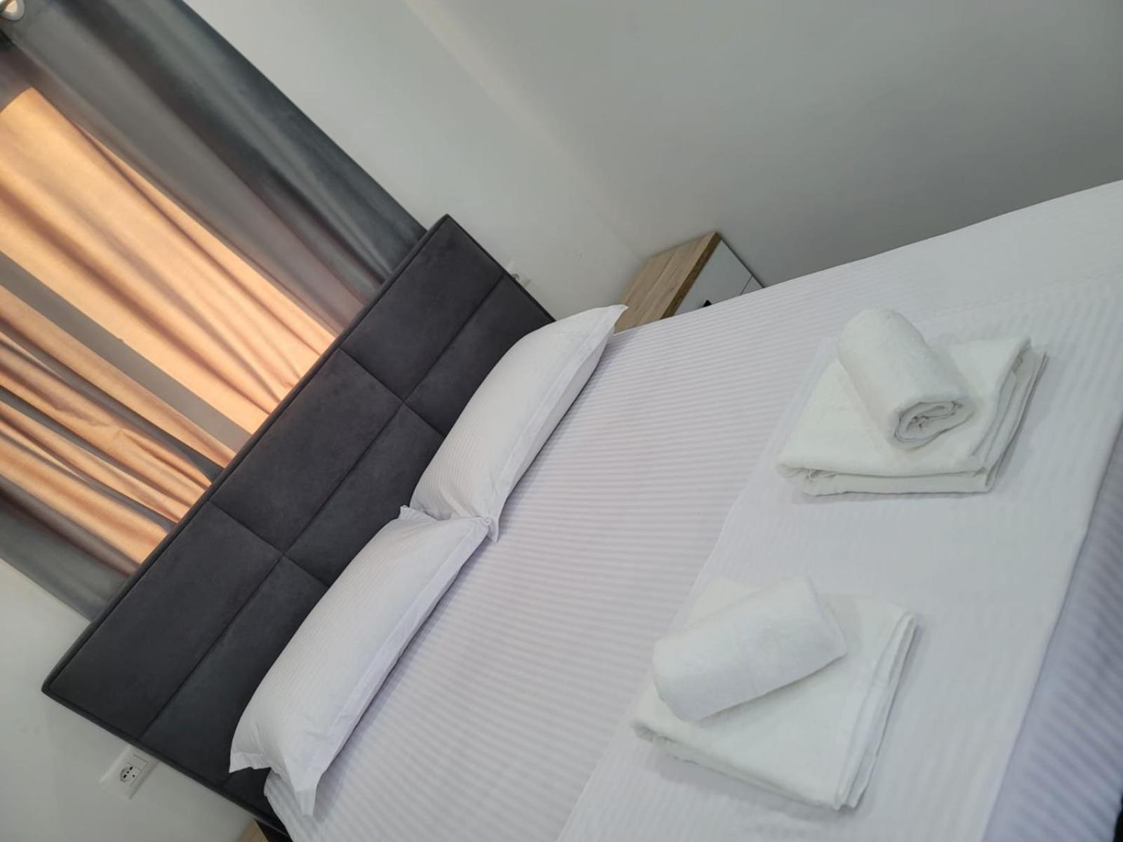 Rinas Caca Hotel מראה חיצוני תמונה
